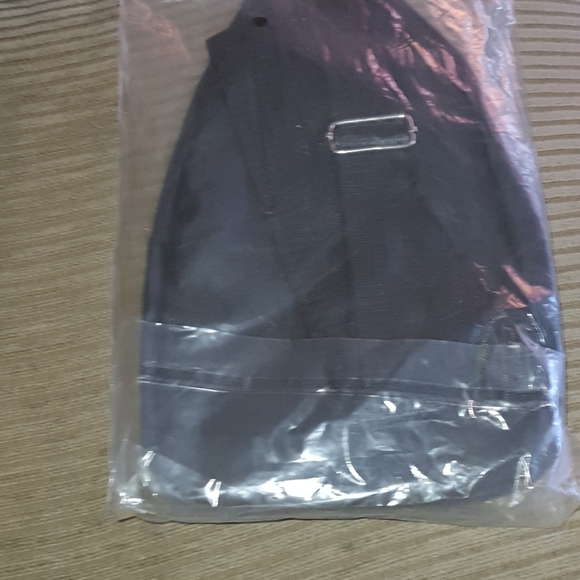 New Small Utility Activity Front or Back Bag - Picture 4 of 4